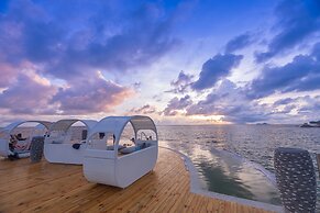 Coco de Mer Hotel and Black Parrot Suites