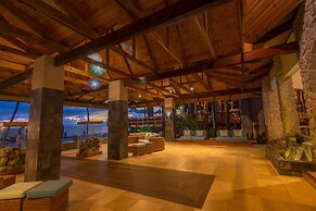 Coco de Mer Hotel and Black Parrot Suites