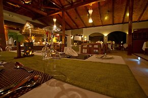 Coco de Mer Hotel and Black Parrot Suites