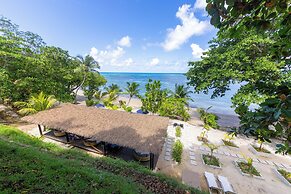 Coco de Mer Hotel and Black Parrot Suites