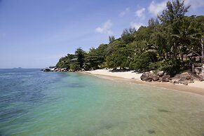 Coco de Mer Hotel and Black Parrot Suites