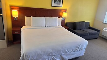 Lakeshore Inn Water Front