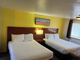 Lakeshore Inn Water Front