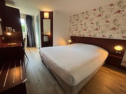 Kyriad Bordeaux- Lormont