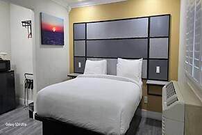 Hotel Avenida Victorville I 15