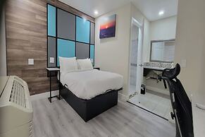 Hotel Avenida Victorville I 15