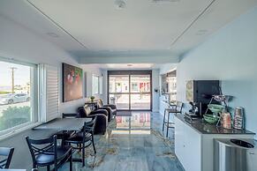 Hotel Avenida Victorville I 15