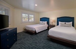 Avila Lighthouse Suites