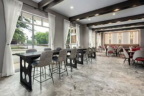 Courtyard by Marriott Athens Downtown