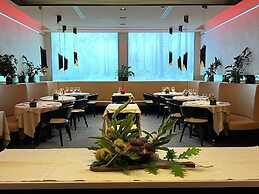 Arli Hotel Business and Wellness