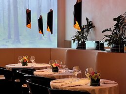 Arli Hotel Business and Wellness