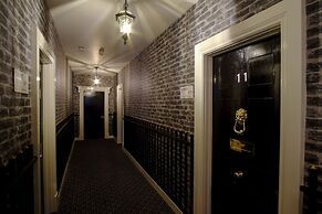 Lion Quays Hotel & Spa