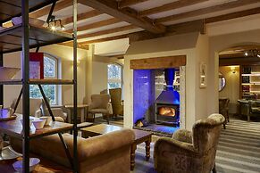 Lion Quays Hotel & Spa