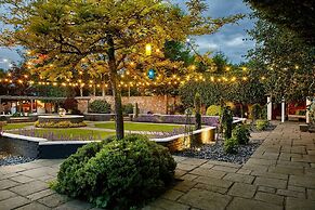 Lion Quays Hotel & Spa