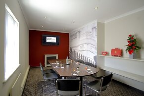 Lion Quays Hotel & Spa