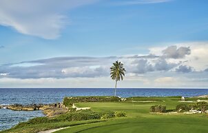 Grand Isle Resort & Residences