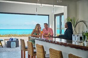 Grand Isle Resort & Residences