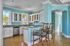 Grand Isle Resort & Residences