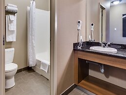 Heritage Inn Hotel & Convention Centre Pincher Creek