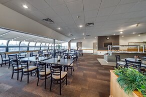 Heritage Inn Hotel & Convention Centre Pincher Creek