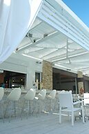 Senator Hotel Apartments - Adults Only