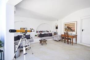 Rocabella Santorini Hotel & SPA