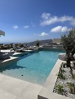 Rocabella Santorini Hotel & SPA