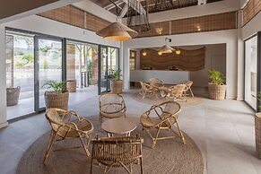 Cotton Bay Hotel
