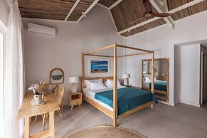 Cotton Bay Hotel