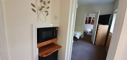 The Edward Hotel