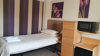 The Edward Hotel