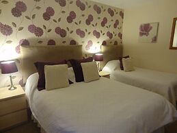 The Edward Hotel