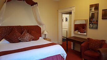 The Edward Hotel