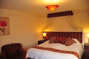 The Edward Hotel