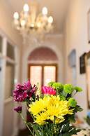 The Rosscourt - Adults only