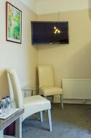 The Rosscourt - Adults only