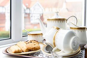 The Rosscourt - Adults only