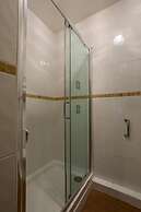 The Rosscourt - Adults only