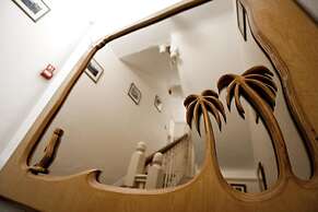 The Rosscourt - Adults only