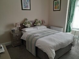 The Rosscourt - Adults only