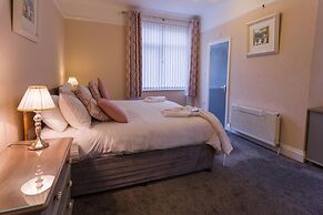 The Rosscourt - Adults only