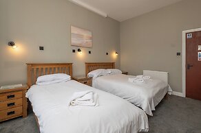 Ascot Grange Hotel - Voujon Restaurant