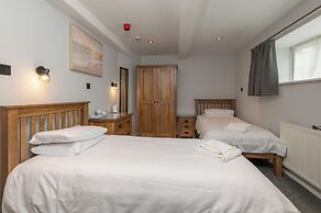 Ascot Grange Hotel - Voujon Restaurant