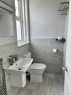 Bentley Lodge Guest House