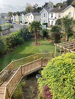 Bentley Lodge Guest House