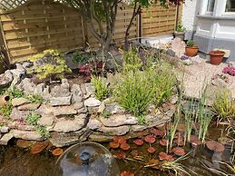 Bentley Lodge Guest House