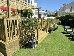 Bentley Lodge Guest House