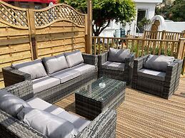 Bentley Lodge Guest House