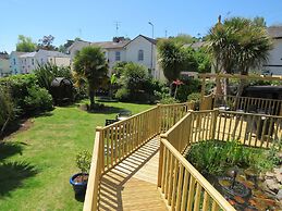 Bentley Lodge Guest House