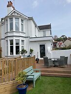 Bentley Lodge Guest House